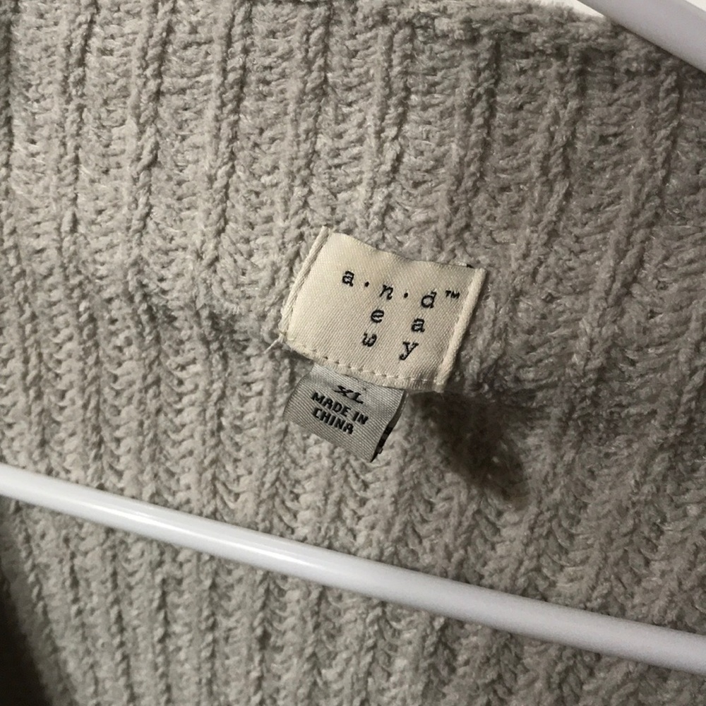 Beige Cardigan - Picture 4 of 8